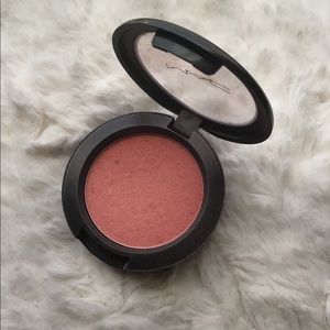 Mac Cosmetics Blush Style